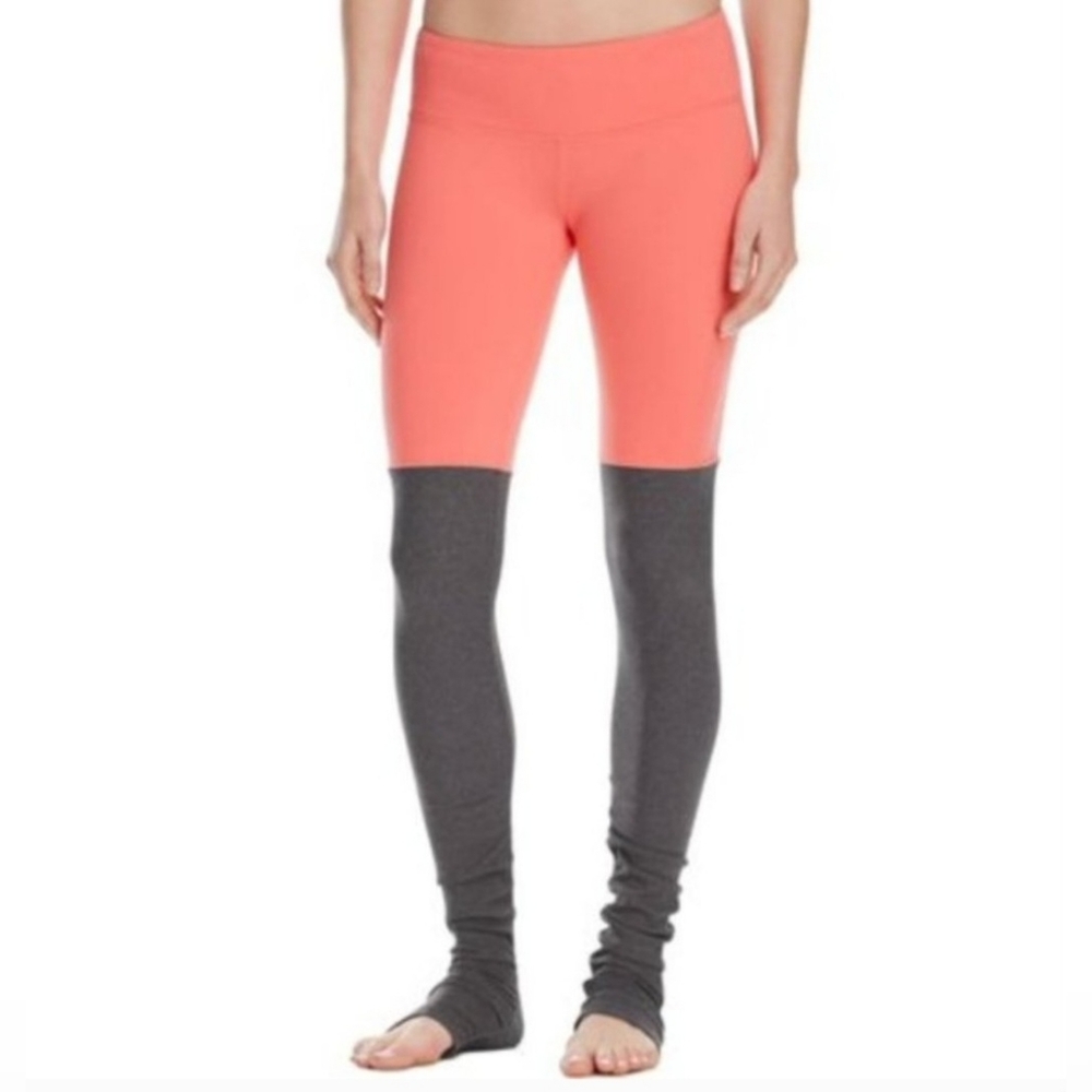 ALO Yoga Women's Goddess Ribbed Leggings in Guava Stormy Heather - Size XS
